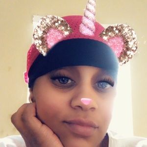 Meet your Posher, Temika